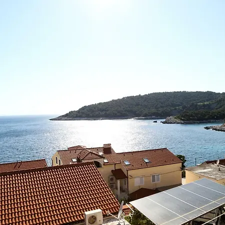 Matea * Milna (Hvar)